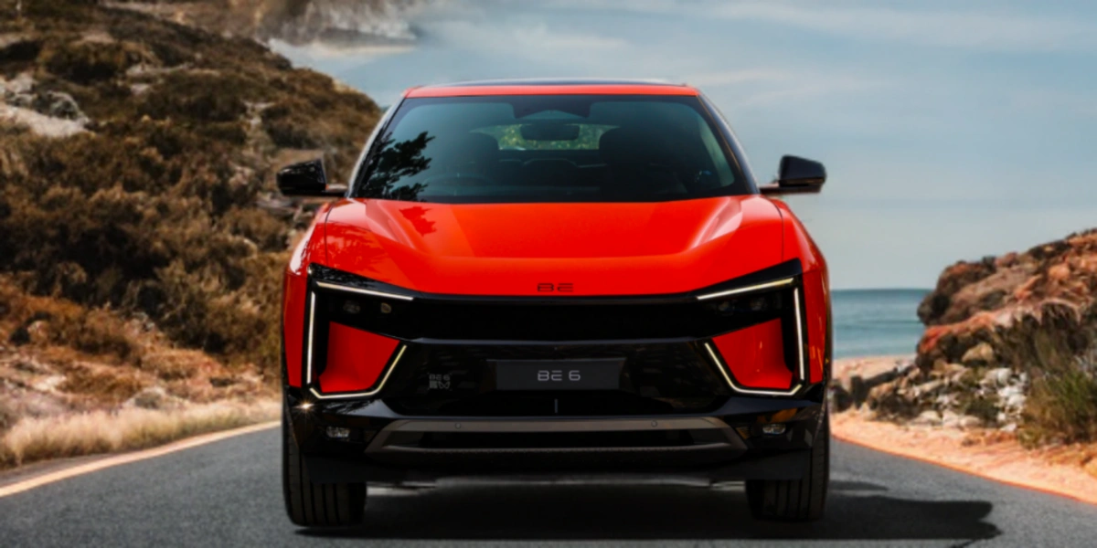 Mahindra BE 6e Review 2025: Price, Range, Features और Variants पूरी जानकारी
