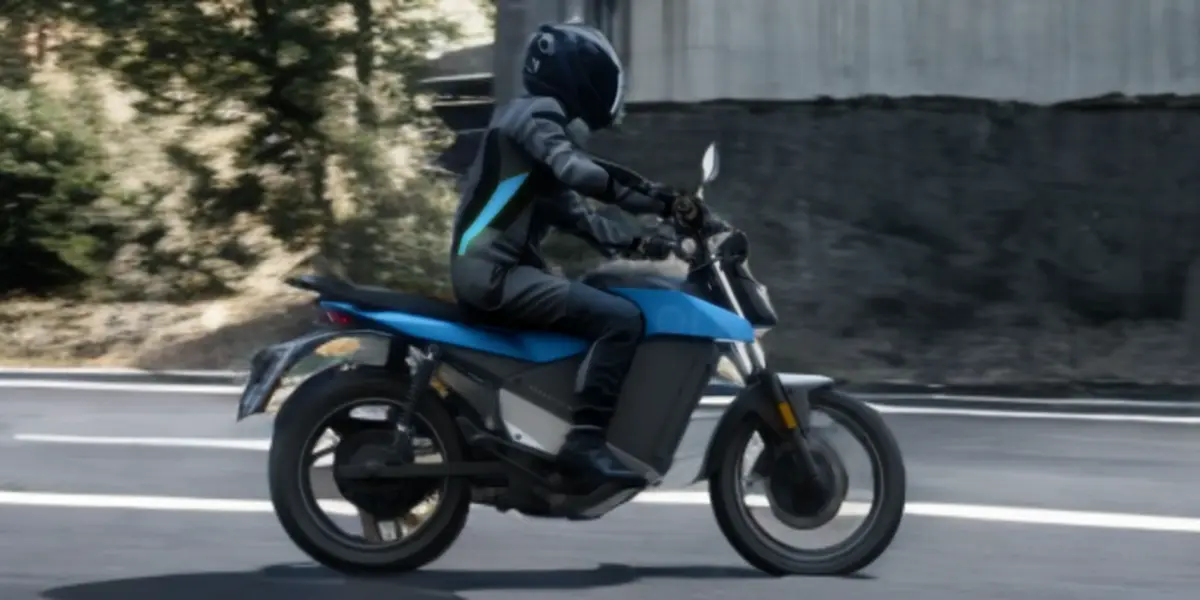 OLA Roadster X Plus: भारत की नई हाई-टेक इलेक्ट्रिक मोटरसाइकिल