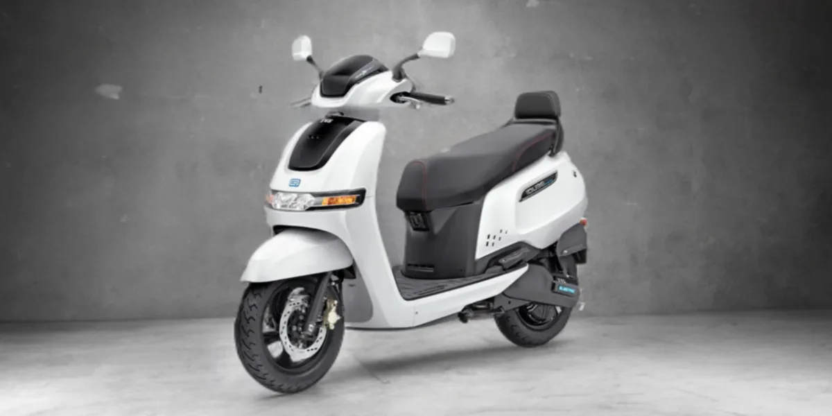 TVS iQube Electric Scooter: कँटाप फीचर्स और कीमत भी धांसू