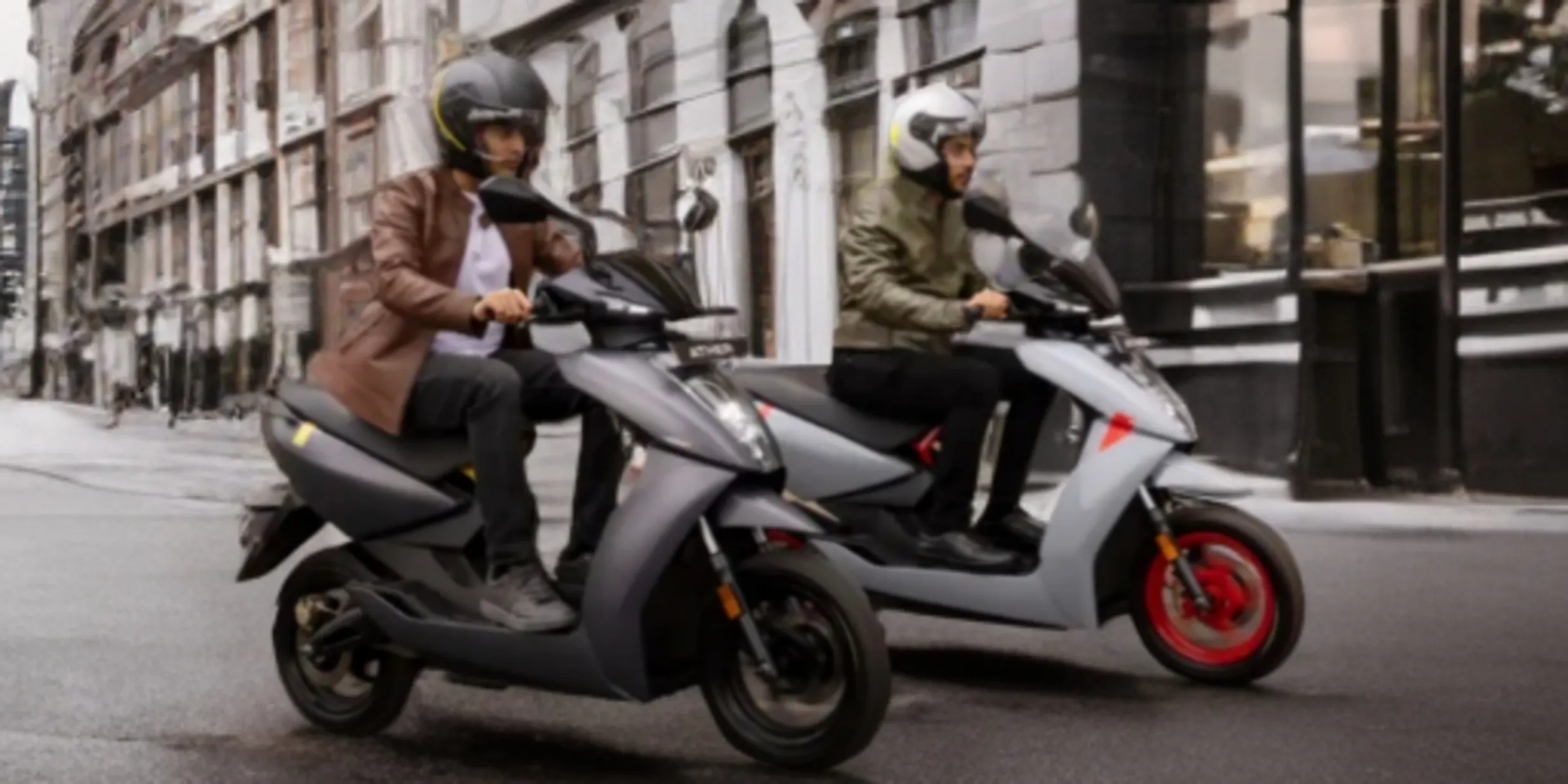 Ather 450S : ₹1.38 लाख में मिलने वाला स्मार्ट इलेक्ट्रिक स्कूटर - रेंज, फीचर्स और कीमत जानें