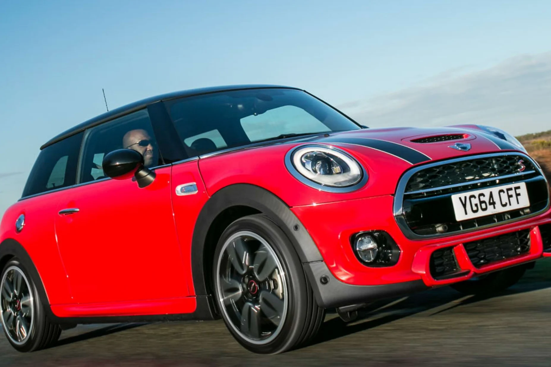 MINI Cooper S Victory Edition India Launch: कीमत, फीचर्स, इंजन और पूरी जानकारी